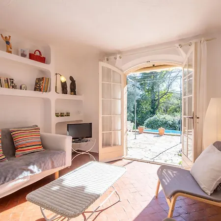 Feriehus Les Boissines By Interhome